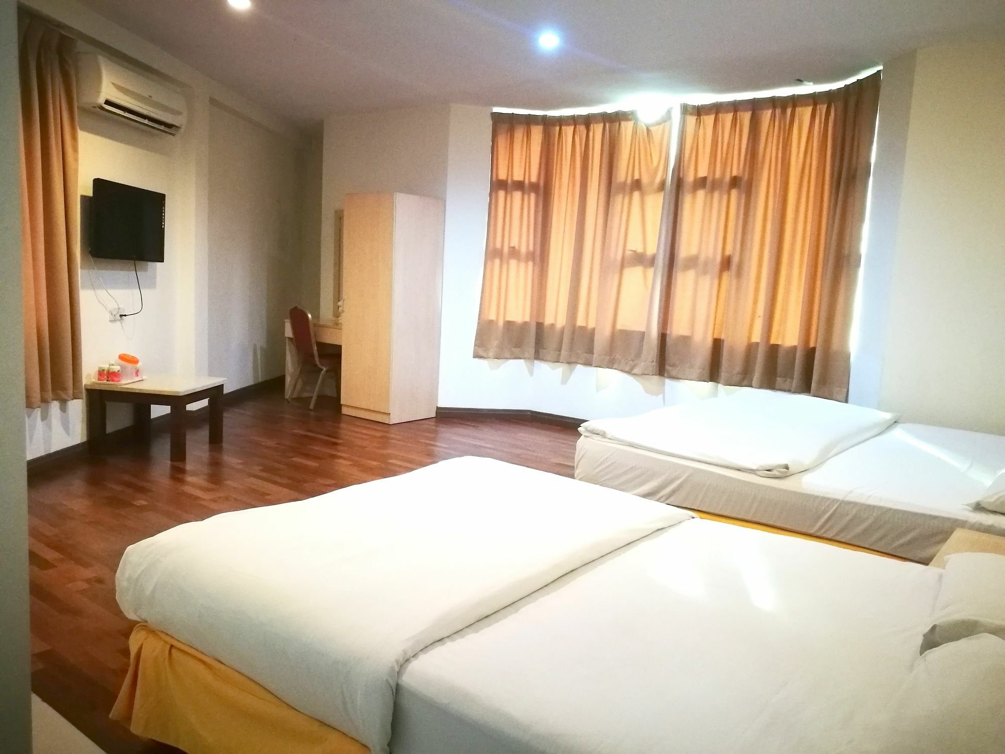 Fresh Hotel Bercham 이포 외부 사진